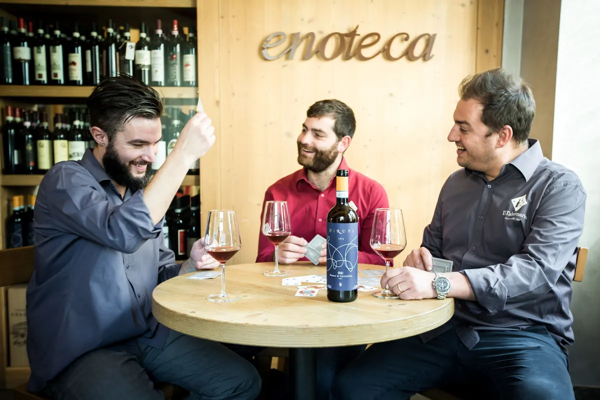 alloggi sondrio enoteca